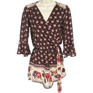 Xhilaration Juniors Floral Faux Wrap Romper Bell Sleeve Romantic Boho L